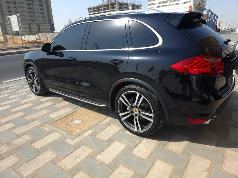 بورش كايان 2012